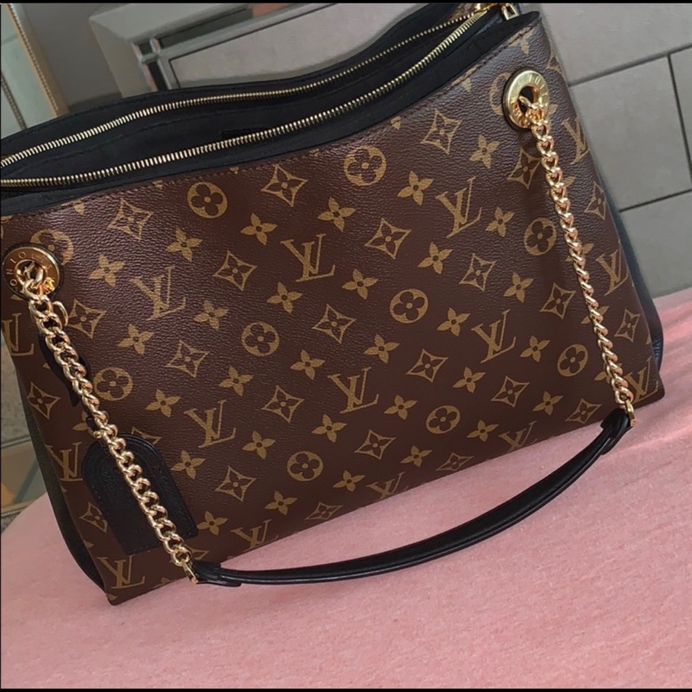 SURÈNE MM Louis Vuitton